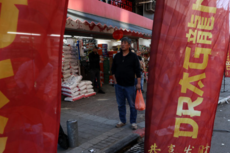 就是不撤侨! 国人自己想办法 中国迟迟不撤侨是有意而为之