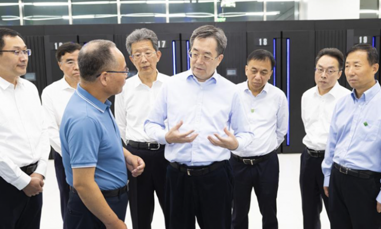 丁薛祥喊实现科技自立 :要以「十年磨一剑」决心