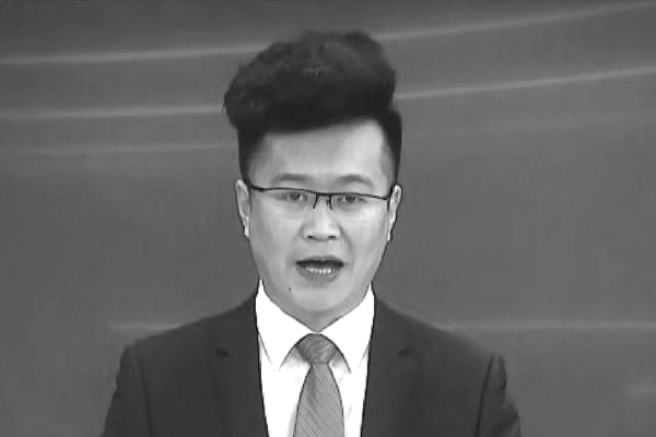 山東一電視台主播髮型怪異 被指像獅子頭金魚