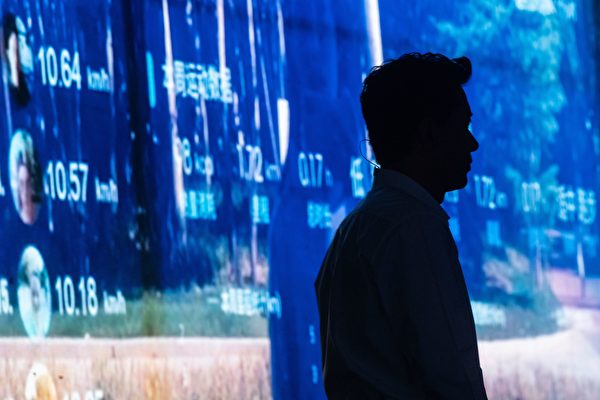 中共兩會前 官媒再宣傳黨魁支持民企的背後