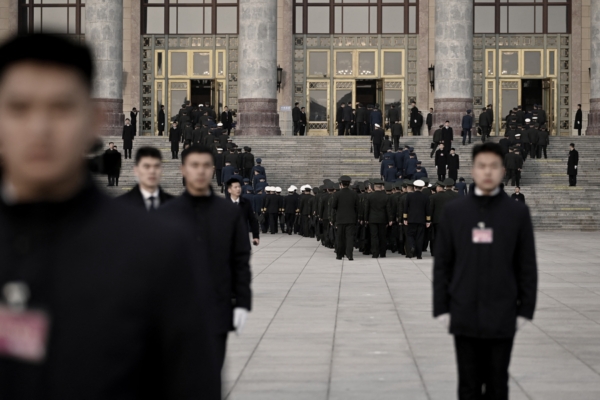 中共人事調整暫緩 分析:暴風雨前的沉寂