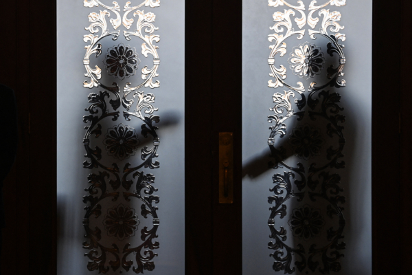 竊聽成風 網曝何立峰人馬祕密監控李鴻忠親信