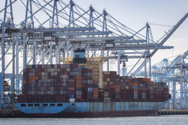 美對中國製船舶徵收港口費 對航運有何影響