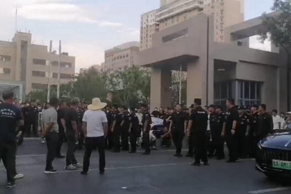 河南數百電信承包商維權 抗議霸王條款