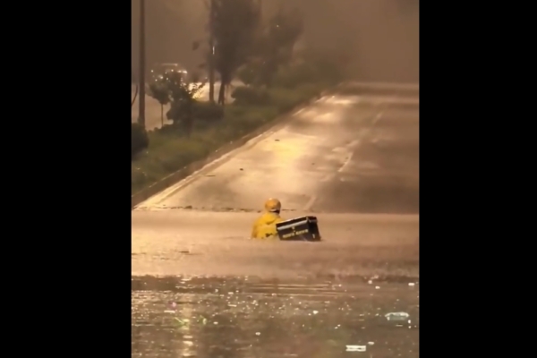 重慶暴雨 女保安被沖走 環衛工人遭雷擊身亡