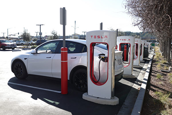 特斯拉與三星談儲能大單 推進供應鏈去中國化