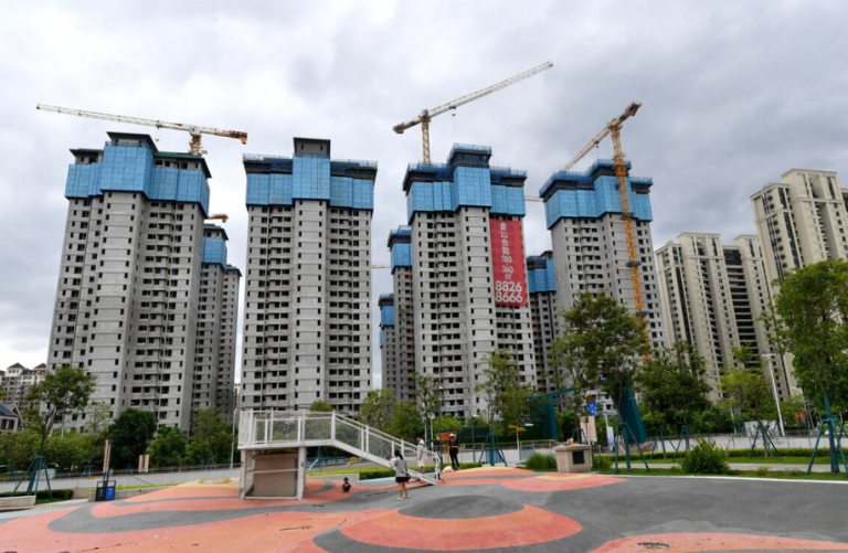 中共政治局罕见大篇幅提部署房市 陆媒:两大不寻常