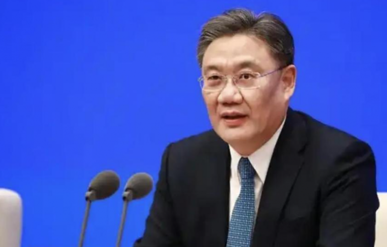 陆商务部长王文涛撰文 喊话外资「投资中国」
