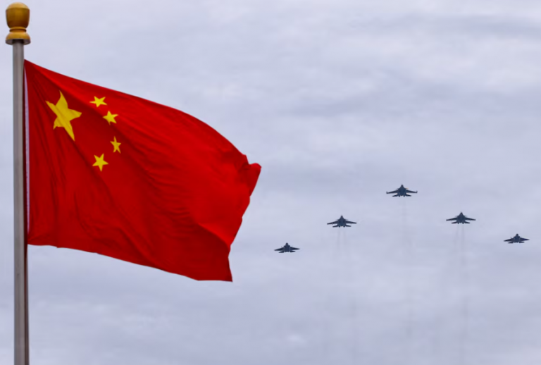 【93阅兵专题】九三阅兵背后的矛盾:400亿巨资的盛大军事秀与民生困境