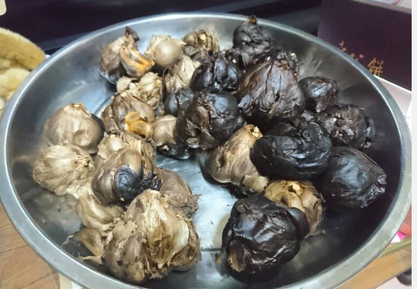 黑蒜抗老养生!护肝抗疲劳 医:4族群适合摄取