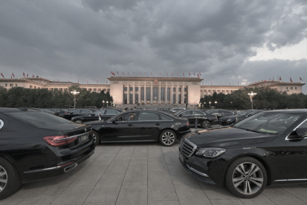 中共對日本施壓 分析:掩蓋內部多重危機