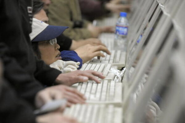 中共禁止「不婚不育」言論 引發網民群嘲