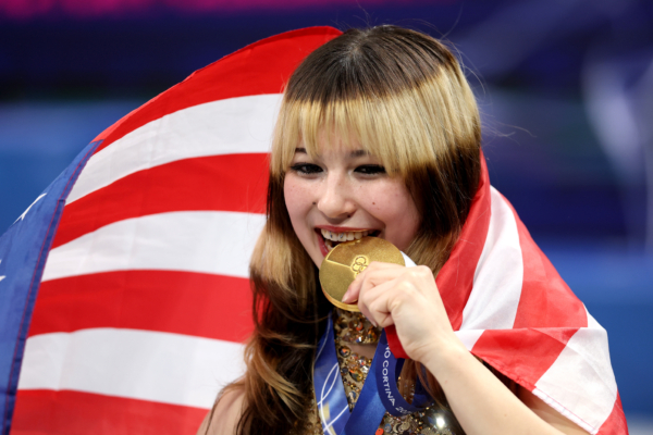 劉美賢冬奧為美國摘金 社媒粉絲激增超谷愛凌