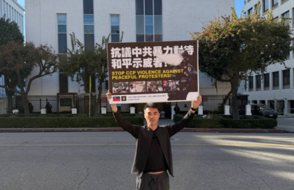 大陆青年明真相觉醒 退出中共组织