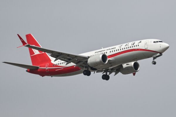 中國機票大跳水 多條熱門航線跌超80%