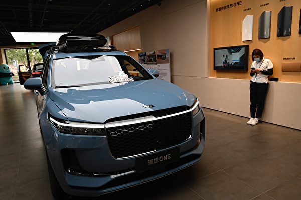 理想汽車2025年營收淨利雙降 淨利下降86%