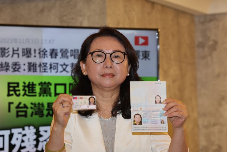 徐春鶯涉共諜案遭判刑 台內政部將撤定居資格